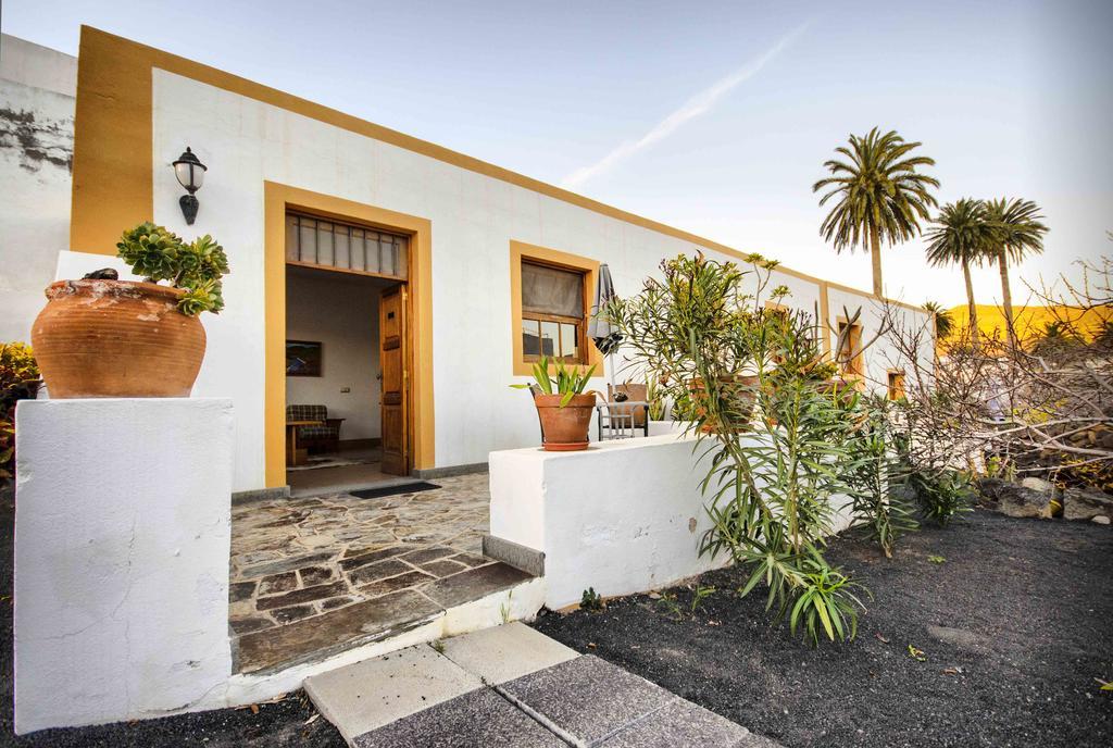 Haría Casa Rural Villa Lola Y Juan מראה חיצוני תמונה
